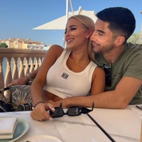 Marta adalah seorang selebgram yang memiliki bisnis konsultasi. Ia dikenal pernah berpacaran dengan penyanyi Spanyol sebelum akhirnya jatuh ke pelukan Carlos Soler. Foto: Instagram