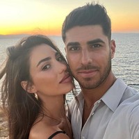 Sandra Garal, Pacar Marco AsensioHubungan Sandra dan Asensio sering jadi sorotan. Sandra diketahui bertemu dengan pemain Real Madrid tersebut di sebuah klub malam ketika bekerja sebagai pelayan.Foto: Instagram