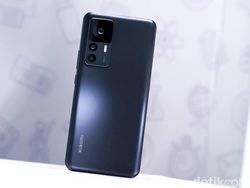 Unboxing Xiaomi 12T, HP Rp 6 Jutaan Performanya Oke Punya