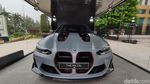 Melihat Lebih Dekat BMW M4 CSL, Mobil Super Langka Cuma Ada 2 di Indonesia