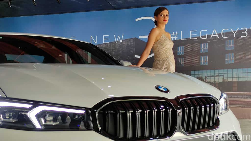 BMW Seri 3 Terbaru Meluncur di Indonesia.