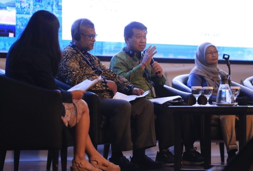 Bupati Klungkung, I Nyoman Suwirta menjadi narasumber dalam acara 7th Asia Pacific Summit of Mayors di Sanur, Denpasar, Bali, Jumat (2/12/2022).