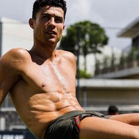 Pesepak bola 37 tahun itu kerap berpose shirtless untuk mempromosikan brand underwearnya. Benar saja, tidak ada satupun gambar tato di tubuhnya.Foto: dok. Instagram/@cristiano