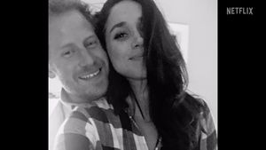 Meghan Markle dan Harry Dihabisi Komedian Hollywood