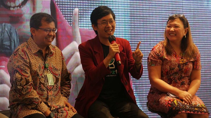 Ecoxyztem Gelar Indonesia Sustainability Fest 2022 Ecoxyztem dan Medco Foundation menggelar Indonesia Sustainability Fest (ISF) 2022. Sesuai dengan tema yang diusung #PercayaEcopreneur, Indonesia Sustainability Fest (ISF) menghadirkan 7 sesi yang terdiri dari talkshow, workshop, kompetisi standup comedy, hingga ecopreneurs gallery.