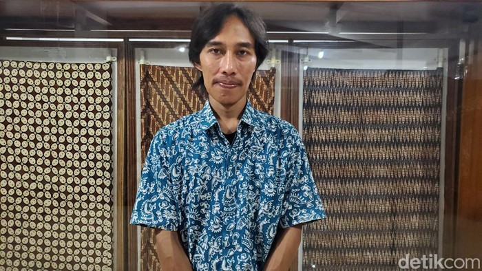 Edukator dan Creative Designer Museum Batik Yogyakarta, Didik Wibowo, Jumat (2/12/2022).
