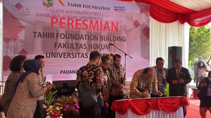 Gedung Unand