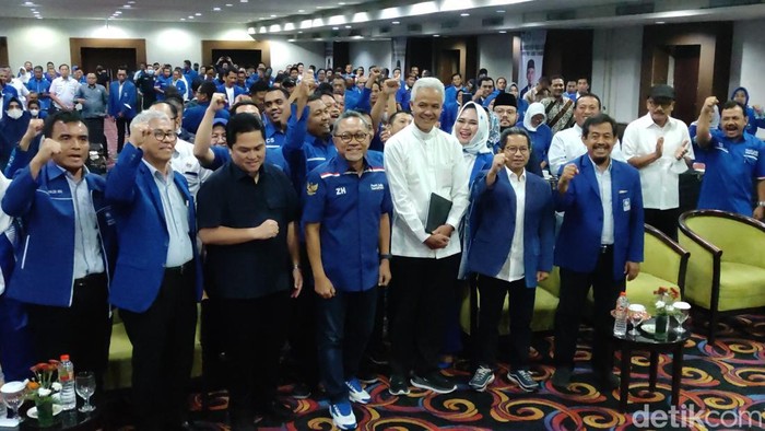 Gubernur Jateng Ganjar Pranowo di acara PAN Jateng, Jumat (2/12/2022). Ada Menteri BUMN Erick Thohir dan Ketum PAN Zulkifli Hasan.