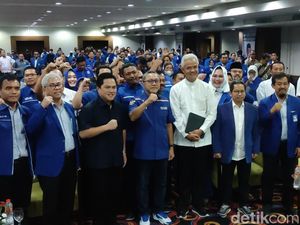 Analisa Zulhas soal Sosok Berambut Putih dan Punya Kerutan