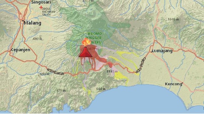 gunung semeru erupsi pukul 05:50 WIB dengan tinggi kolom abu 500 meter jumat 2 desember 2022