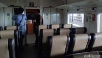 Begini kondisi di dalam kereta.
