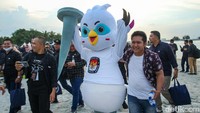 Sura merupakan burung jantan dan Sulu merupakan burung betina. Foto: Rifkianto Nugroho