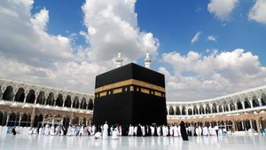 Istimewanya Kiswah Kabah, Terbuat dari Kain Sutra dan Berhias Benang Emas