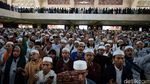 Melihat Lagi Potret Massa Reuni 212 Bermunajat di Masjid At-tin