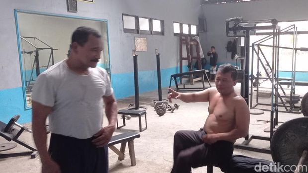 Mereka yang setia berlatih di HS Fitness