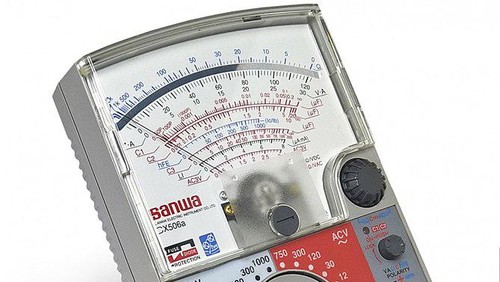 Contoh multimeter.