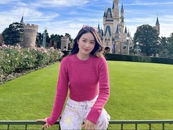 8 Potret Natasha Wilona Liburan di Jepang, Mampir ke Desa Konoha