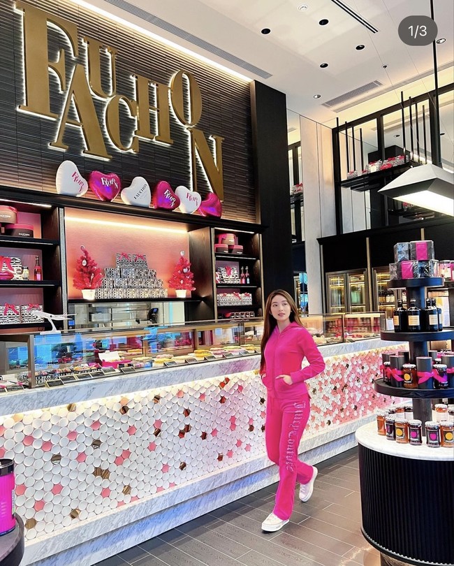 Melalui akun Instagram pribadinya Natasha Wilona tampak membagikan foto-foto keseruan liburannya selama di Jepang. Sebelumnya Wilona sendiri terlihat sudah menghabiskan liburan di Korea Selatan. Foto: Instagram/@natashawilona12