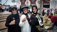 Reuni 212 tahun ini bertemakan munajat akbar dan dihadiri Habib Rizieq. 