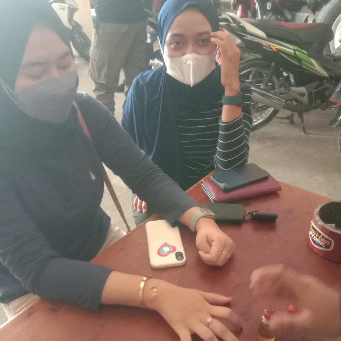 Rizki saat di kantor Damkar Lamongan