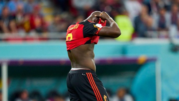 DOHA, QATAR - DECEMBER 01: Romelu Lukaku of Belgium reacts during the FIFA World Cup Qatar 2022 Group F match between Croatia and Belgium at Ahmad Bin Ali Stadium on December 01, 2022 in Doha, Qatar. (Photo by Juan Luis Diaz/Quality Sport Images/Getty Images)