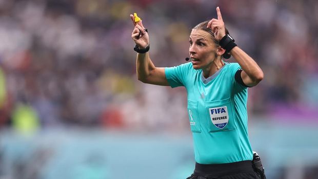 AL KHOR, QATAR - DECEMBER 01: Female FIFA Referee Stéphanie Frappart of France during the FIFA World Cup Qatar 2022 Group E match between Costa Rica and Germany at Al Bayt Stadium on December 1, 2022 in Al Khor, Qatar. (Photo by Robbie Jay Barratt - AMA/Getty Images)