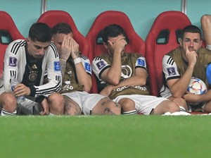 Menang Lalu Menangis: Pahit Betul Nasibmu, Jerman
