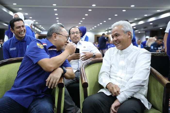 Zulkifli Hasan dan Ganjar Pranowo