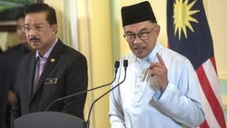Heboh Dana Rp 2.121 T, Anwar Ibrahim ke Muhyiddin: Jangan Tantang Saya!