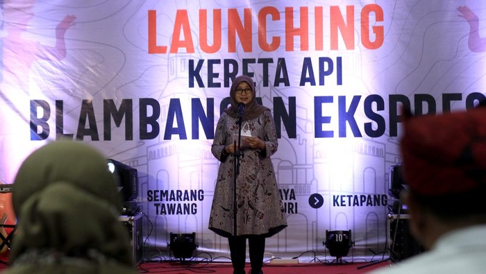 Asik..KAI Resmi Buka Relasi Jalur Ekspres Banyuwangi-Semarang PT KAI meresmikan kereta api Blambangan Ekspres relasi Banyuwangi-Semarang. Hal ini dapar memudahkan masyarakat yang ingin berpergian ke daerah tersebut.