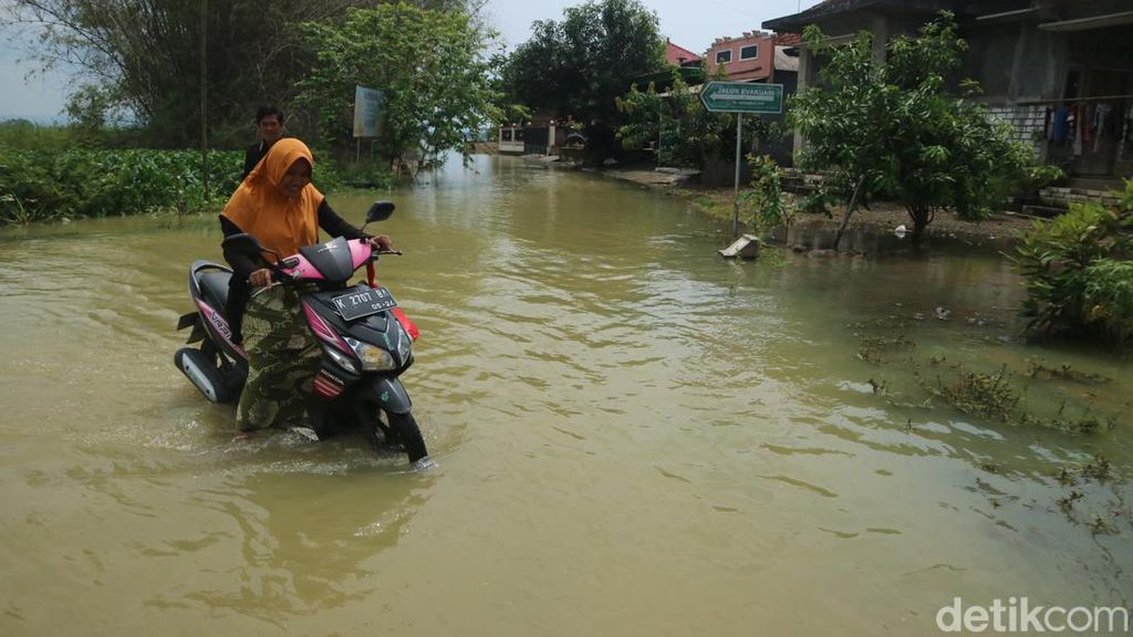 Penampakan Banjir di Pati yang Belum Surut Selama 4 Hari