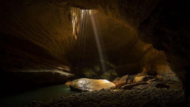 Jelajah 3 Objek Wisata Alam Pangandaran yang Menawan