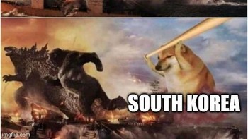 Meme Kong VS Godzilla. Korea Selatan menggebuk Uruguay dan Ghana. Foto: (Twitter)