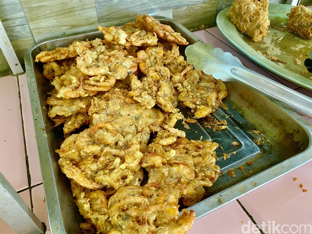 RM Hj. Nunung, rumah makan khas Sunda legendaris