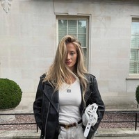 Kroasia, Izabel Kovacic, Pacar Mateo KovacicPara pemain Kroasia memiliki pacar dan istri menawan. Izabel Kovacic merupakan salah satu WAG paling cantik dan terkenal. Wanita yang disebut mirip Shakira itu adalah seorang desainer.Foto: Instagram