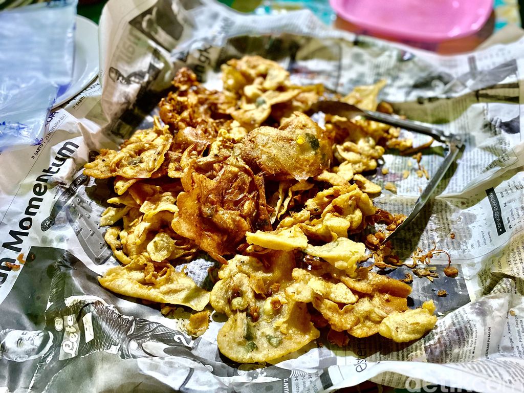 Warung Pecak & Sop H. Agus, ada pecak ikan nila dan sop iga enak di warung 'hidden gem'