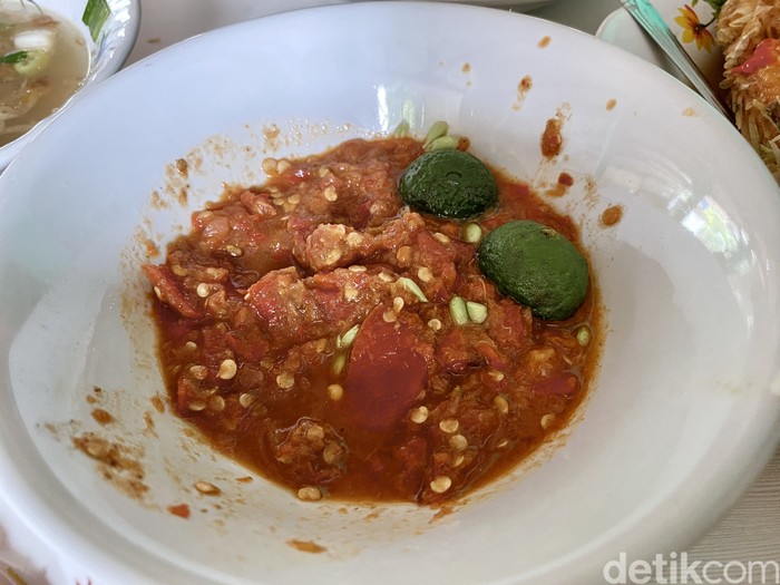 Warung Pecak & Sop H. Agus Warung Pecak & Sop H. Agus, ada pecak ikan nila dan sop iga enak di warung 'hidden gem'