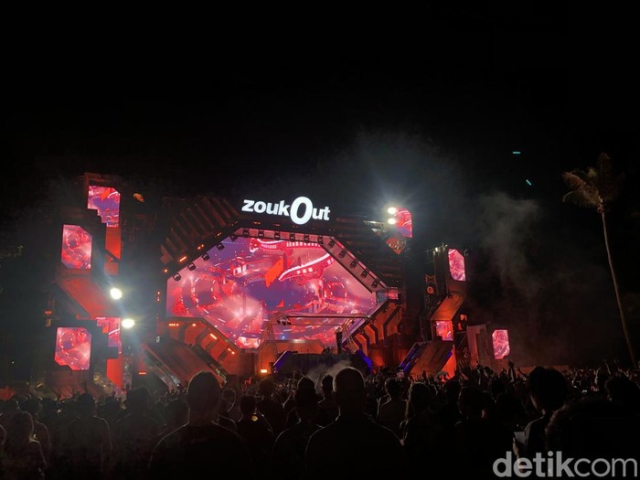 zoukout