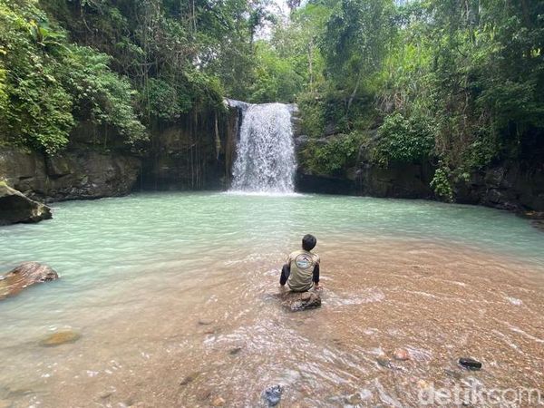 Eksotisme Air Terjun Pelangi Jonjo Parigi di Kabupaten Gowa