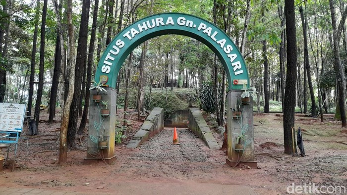 Benteng Palasari di Sumedang. Benteng Palasari di Sumedang.