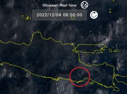 Erupsi Semeru Tampak dari Luar Angkasa, Dipotret Satelit Himawari 8