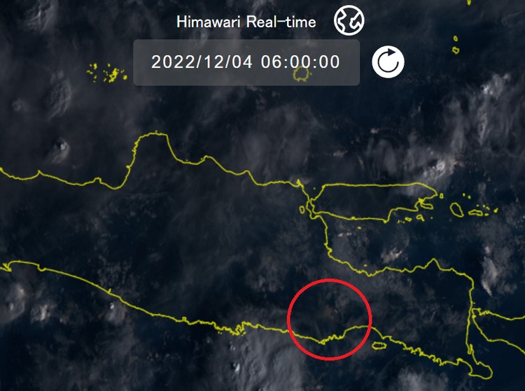 Erupsi Semeru 4 Desember 2022 Dipotret Satelit Himawari 8