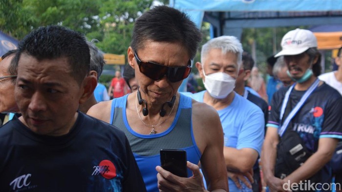 FIKom universitas widya mandala Gelar Fun Run INSURE