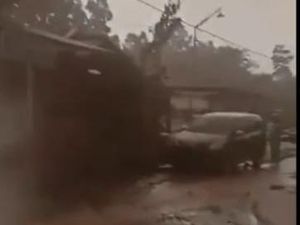 Awan Panas Semeru Kembali Terjang Kampung Renteng dan Kajar Kuning