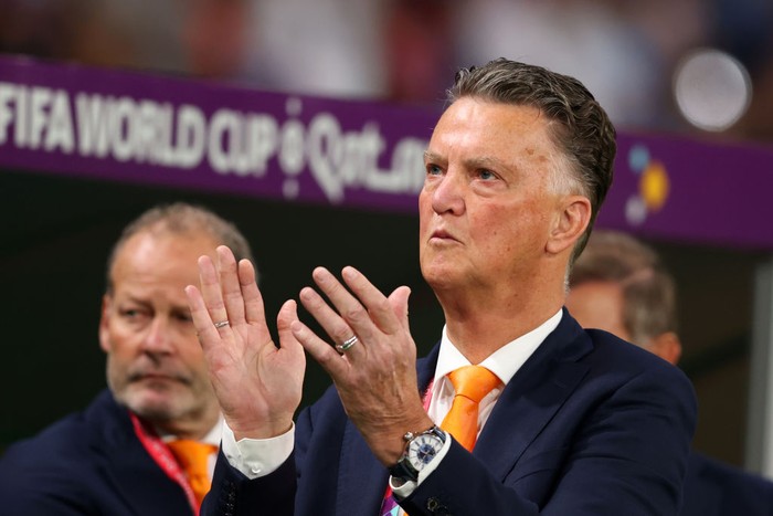 DOHA, QATAR - DECEMBER 03: Coach Louis Van Gaal of Netherlands during the FIFA World Cup Qatar 2022 Round of 16 match between Netherlands and USA at Khalifa International Stadium on December 03, 2022 in Doha, Qatar. (Photo by Stefan Matzke - sampics/Corbis via Getty Images)