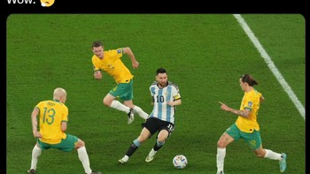 Statistik penampilan Lionel Messi yang mencengangkan saat melawan Australia. Foto: Screenshot/Twitter