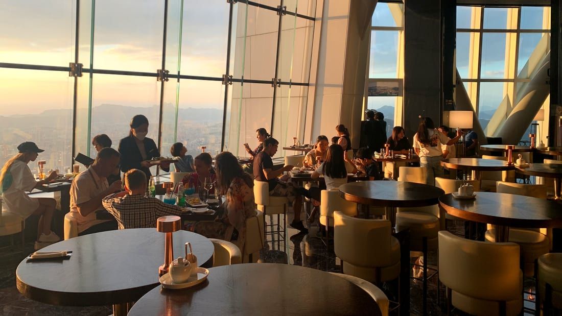 Lounge 123F, adalah Restoran Tertinggi di Korea