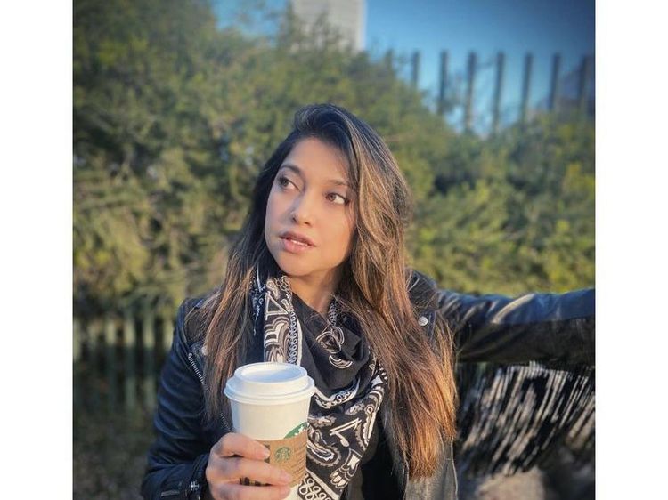 Sarah Azhari Makin Jago Masak Beefsteak hingga Banana Bread