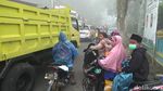 Paniknya Warga saat Semeru Luncurkan Guguran Awan Panas
