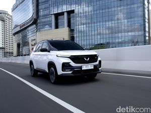 Marka Jalan di Tol Banyak yang Hilang, Fitur Canggih Mobil Ini Sampai Kebingungan